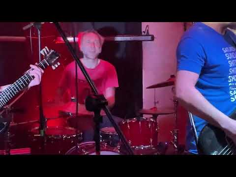 Starzy Singers - Nie ma dzidzi + O'losie / Live @ Fabryka Biedermanna, 16.12.2022