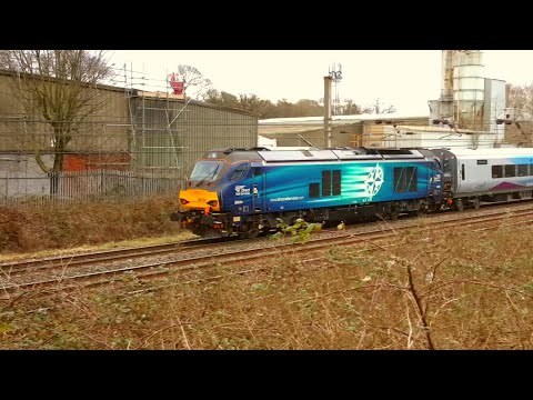 class 68 push-pull  68034 and TPE set through Leyland