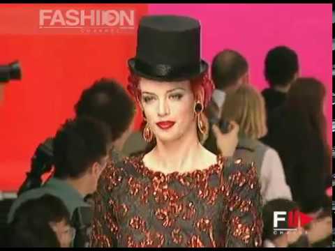 "Yves Saint Laurent" Autumn Winter 1995 1996 Paris 5 of 6 pret a porter woman by FashionChannel