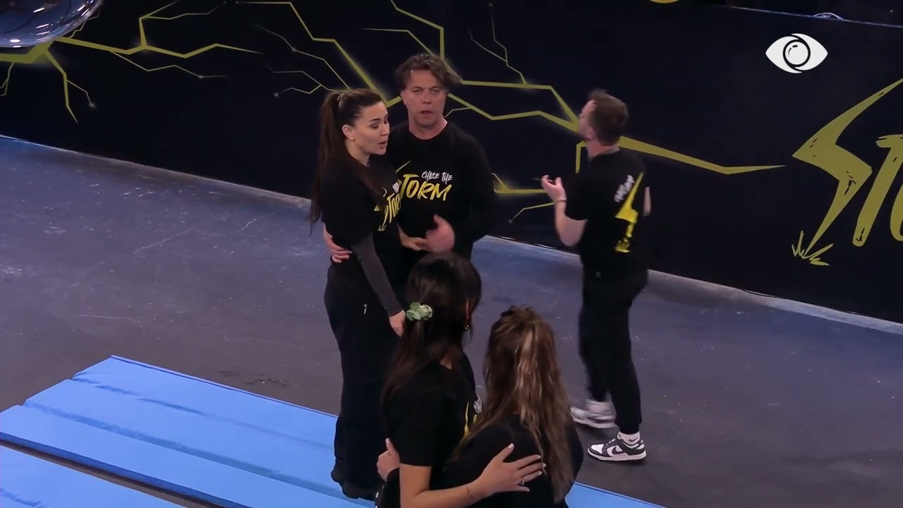 Rozana braktis sfidën, debaton me Tirin: Po bëjmë një lojë këtu