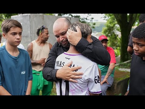 Video Thumbnail: Floods kill 46 as mud and debris choke Brazilian towns in Minas Gerais State