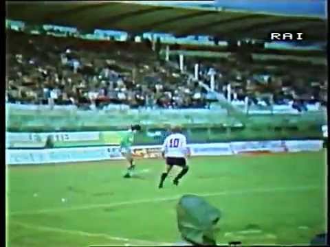 1983/84, Serie A, Avellino - Genoa 3-1 (21)