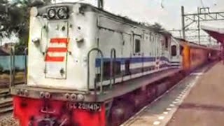 Download lagu (ARSIP LAWAS) Keberangkatan Kereta Api Tegal Arum Di Stasiun Jatinegara Th.2011 mp3 Download lagu (ARSIP LAWAS) Keberangkatan Kereta Api Tegal Arum Di Stasiun Jatinegara Th.2011 mp3