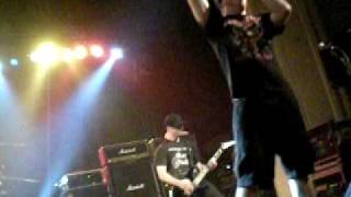 HATEBREED EN CHILE - THIRSTY AND MISERABLE / TO THE THRESHOLD