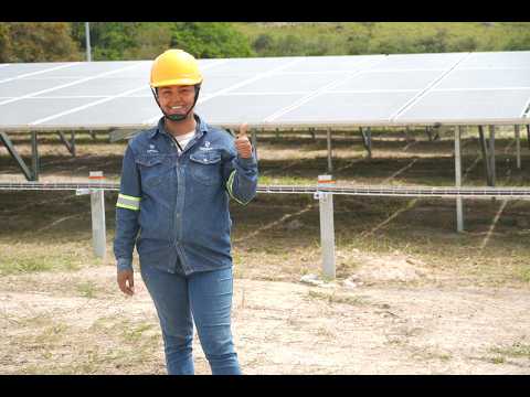Orlando Alvarado, caficultor de El Agrado, Huila, y beneficiario nueva granja solar del municipio