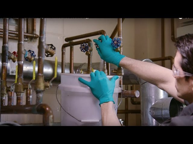 قفازات النتريل Ansell TouchNTuff® 92-600 للاستخدام...