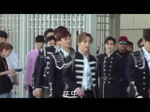 170603  EXO - DREAM CONCERT RED CARPET