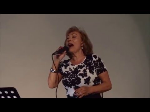 MIRALDINA DO CARMO canta "Tudo Isto É Fado" no Império