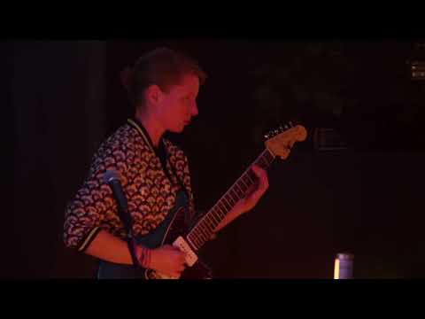 Raissa Mehner Deviation - Free Improvisation (live session)