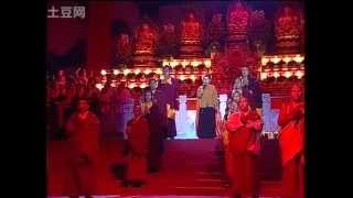 Ani Choying Drolma with monks - Great compassion mantra