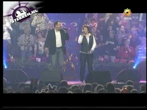 Lucas en Gea - Steeds weer huil je (Live)