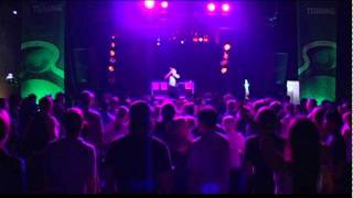 Jungle Brothers &quot;Brain&quot; (Loftas Live)