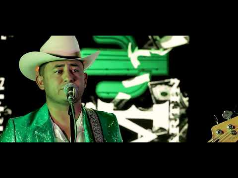 El 17/Los mym de Martín y Manuel