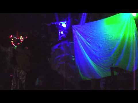 Play In The Dark!  Pha'rii Phorm @ The MANOR