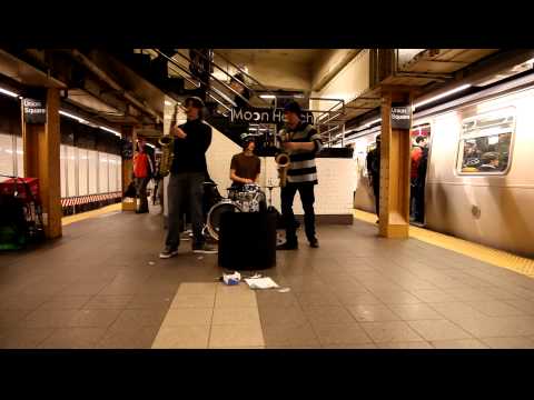 Moon Hooch - Union Square L Train Subway Platform