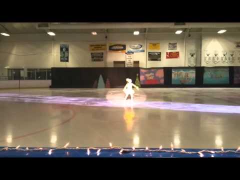 PEANUTS Show featuring Isabella as Woodstock (12/5/15)