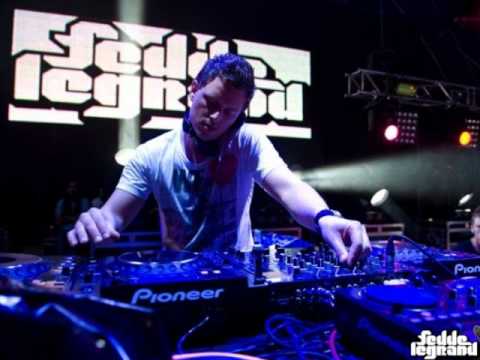 Rye Rye feat Robyn Vs Fedde le Grand - Never will be Metrum ( DJ NiK Mix).wmv
