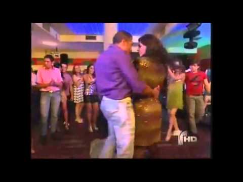 el clon- nazira baila en la discoteca