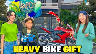 Download lagu Dost Ko Heavy Bike Gift Kardi🤩🎁|Surprise Birthday Celebration🥳🎉|Hira Award Jeet Gayi♥️😭|Sistrology mp3 Download lagu Dost Ko Heavy Bike Gift Kardi🤩🎁|Surprise Birthday Celebration🥳🎉|Hira Award Jeet Gayi♥️😭|Sistrology mp3