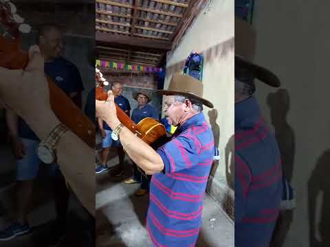 Catira da folia reis de água limpa Goiás