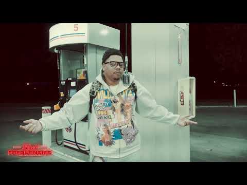 Guapo Phil - Trophy | Unplugged Hype: Street Frequencies (Live Performance)