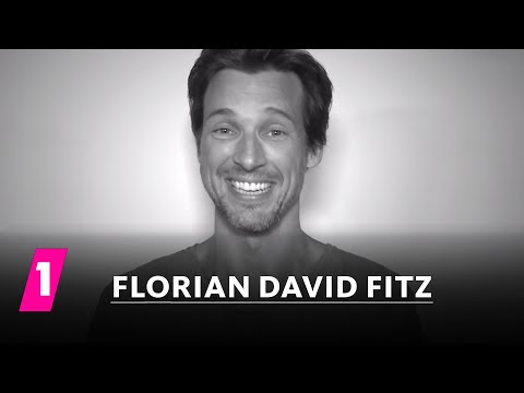 Florian David Fitz im 1LIVE Fragenhagel | 1LIVE