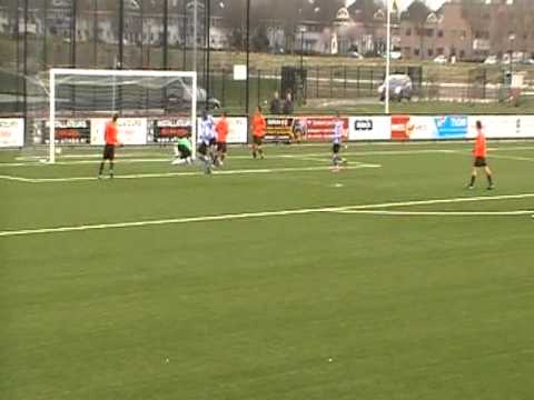 26 maart 2011 VV De Meern B2 - IJFC B1 8-1, doelpunt Desmond, assist Ramouni