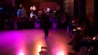 BAILAN EN FRUTO DULCE DE GALA CRISTINA SOSA Y DANIEL NACUCCHIO