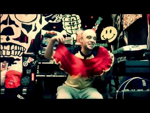 damounta - Throat Punch (168 bpm Cyber Thrash)