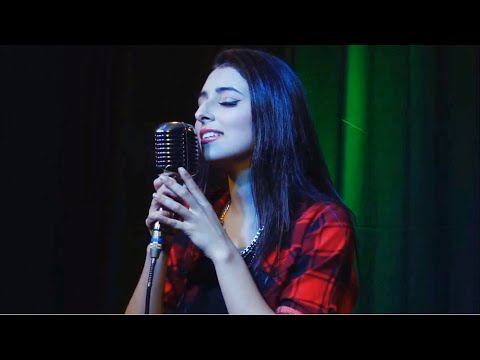 ANYONE - Live Jade Salles