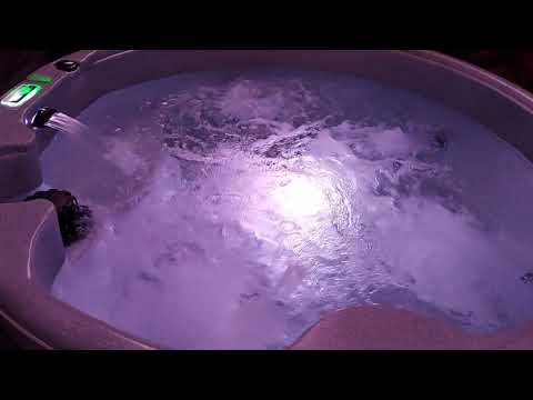 WickedTubs Premier Hot Tub in action