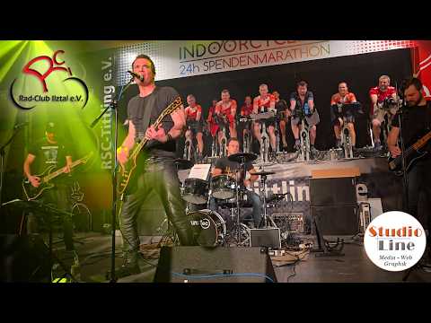 Rockband EXITUS heizt mit Live Musik so richtig ein beim 24h Indoor Cycling Spendenmarathon