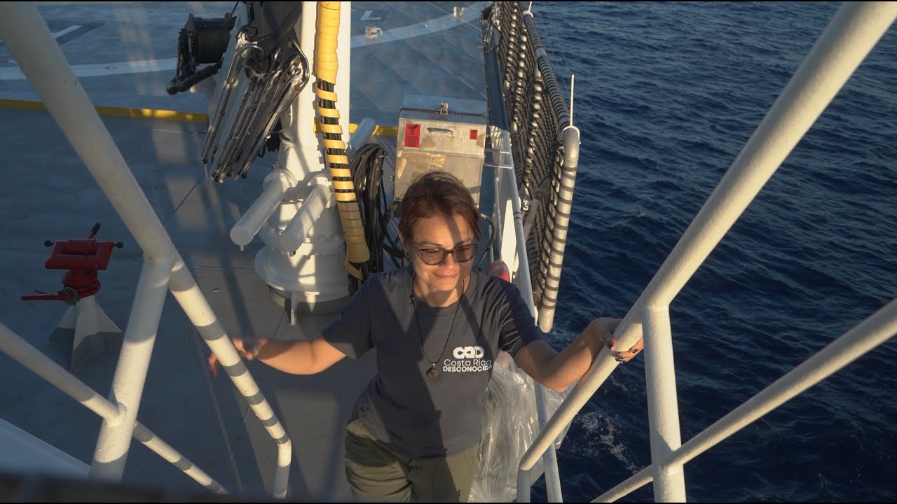 Picture of the Past (ft María Isabel Sandoval) | Science Story