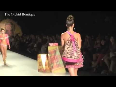 Agua Bendita Swimwear 2012   Bendita Fortaleza Pareo
