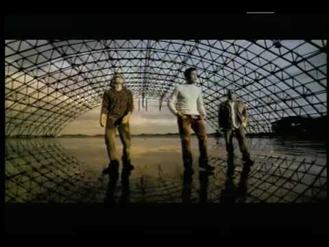 download lagu mp3 mp4 Ilegales Tu Recuerdo Mp3, download lagu Ilegales Tu Recuerdo Mp3 gratis, unduh video klip Ilegales Tu Recuerdo Mp3