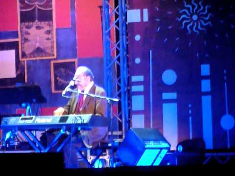 Renzo Arbore Tenco 2010 Mamma non ho voglia di studiare