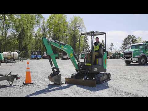 How to Use a Mini Excavator: Operation & Safety Tips | Sunbelt Rentals