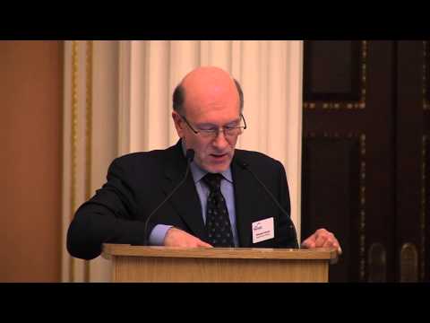 Alexander Voloshin speaking at the Moscow International Financial Centre briefing