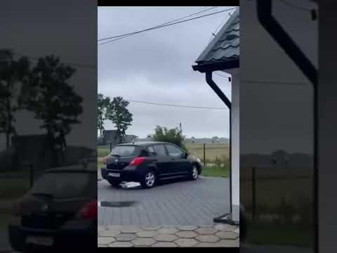 W Radłowie podczas turnieju kibiców Uni Tarnów dochodzi do starcia,jedna osoba nie przeżyła