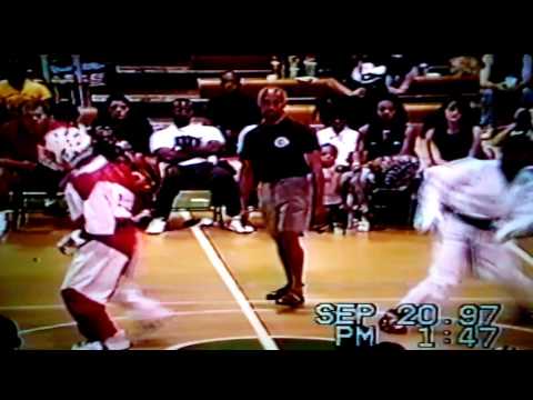 Jadi Tention vs Akbar Alston