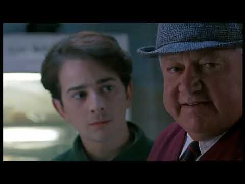 CAMERIERI FILM COMPLETO PAOLO VILLAGGIO