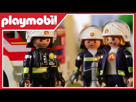 Eis-Alarm! Die Feuerwehr im Kampf gegen das Winter-Chaos | Playmobil | Action City
