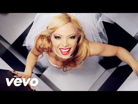 La Materialista - Yo No Quiero Boda