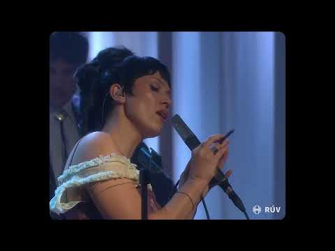 BRÍET - Walk Out The Door (Live on RÚV Iceland)
