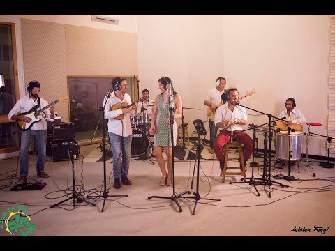 O Som da Rua - Sina  (en Vivo en el Estudio)