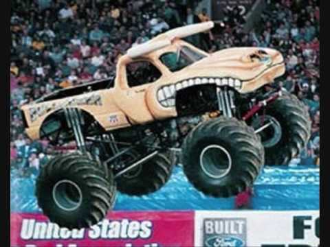Monster Trucks - Living Legends
