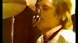 Queen - I&#39;m In Love With My Car [Live In London 1979]