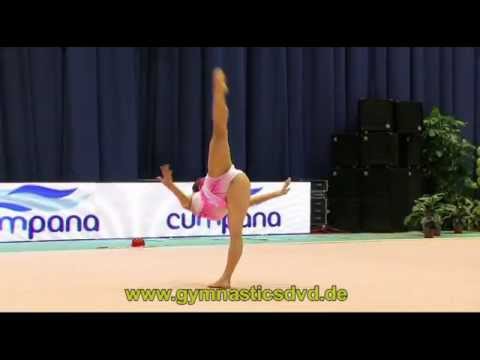 WC Bucharest 2013   Senior 05   Alexandra PISCUPESCU   Ball