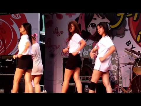 Lady Lego Cover T-ARA-03 in J-TREND IN TOWN NOV 2012