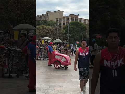 parque berrio medellín#viajero#travel#ava#shorts#medellin#parqueberrio#aereo#antioquia#turismo#🫂📹🙏